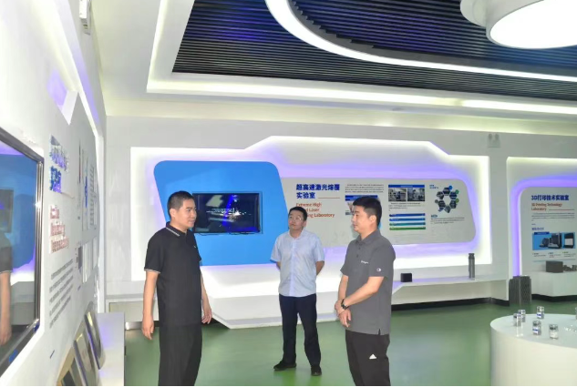 中國超硬材料網總經理石超一行走訪中機新材料研究院